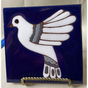 White‎ Dove Bird Red Clay Blue Tile Trivet  Made In Italy 6 Inch